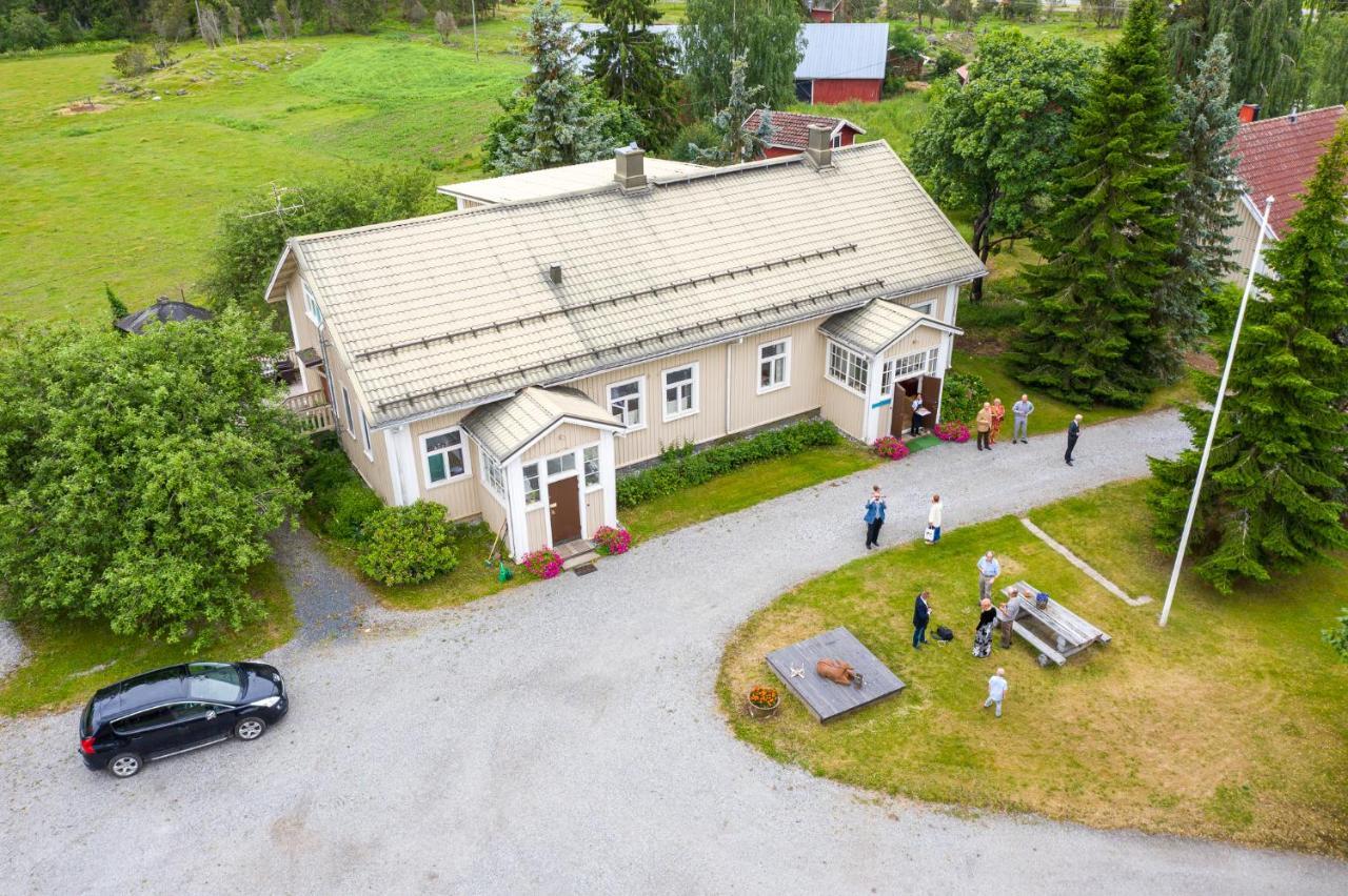 Ellilaen Kievari Toijala Exteriör bild